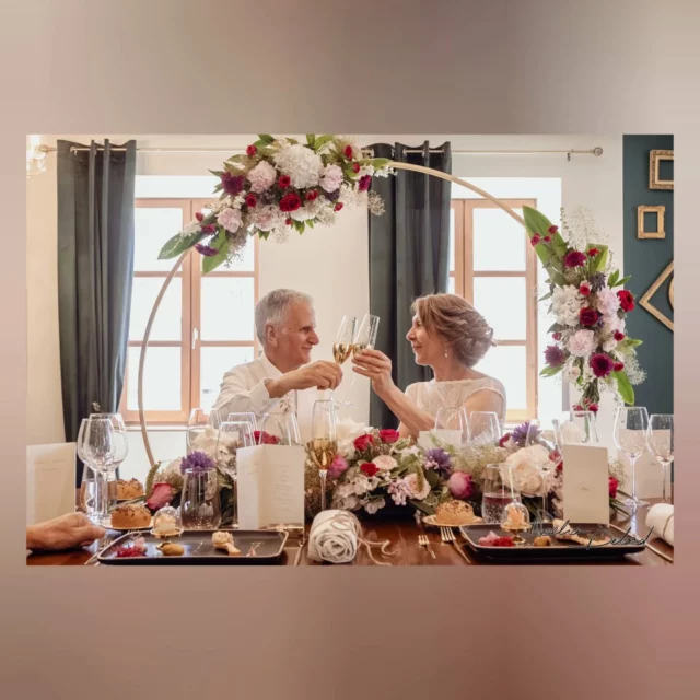 Un mariage en petit comité 🌷

C'était le choix de Corinne et Christian avec qui j'ai eu le bonheur de partager une journée de dîner, de balade et de spectacle ✨ Une journée rayonnante, à leur image 💐 Merci de votre confiance 🌹

Vous cherchez votre photographe pour l'année 2026? Prévoyez votre rdv d'informations au 06-77-15-78-76 📞