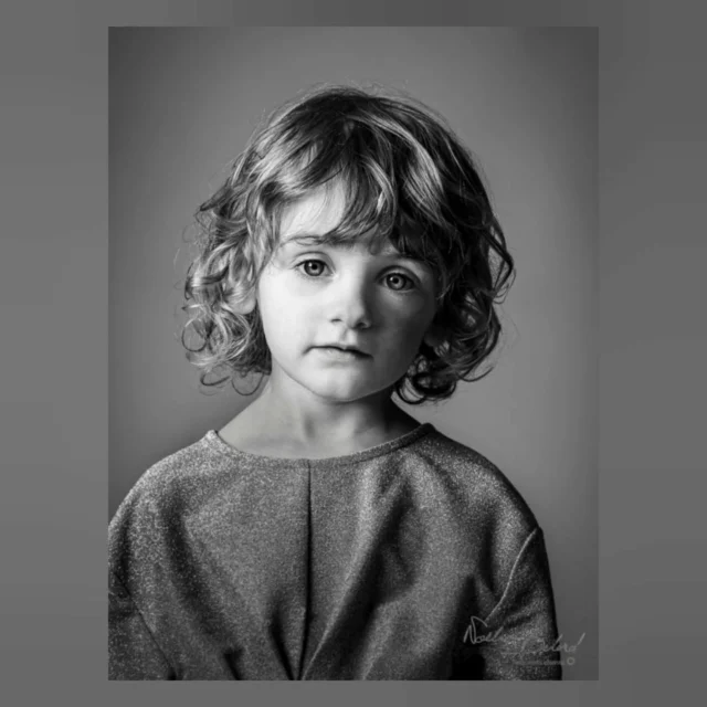 Un an et demi plus tard, les voici de nouveau devant l'objectif ! 👀🤩

Merci à Chloé et sa petite famille d'avoir renouvelé sa confiance ✨ D'abord le mariage, ensuite une séance famille après l'arrivée de leur deuxième petite merveille 🌻

Voir davantage de photos de famille sur : https://www.noeliadelordphotographe.com/famille/